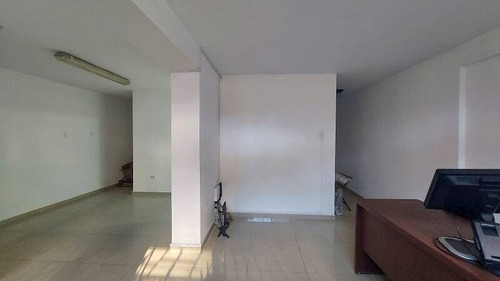 Imagen 4 de 30 de Maria Eugenia Blanco Vende Local En El Cc Paseo Tarbes, Valencia 137758