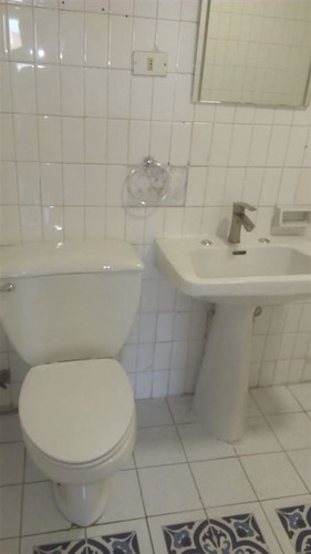 Departamento En Arriendo De 2 Dorm. En Vitacura