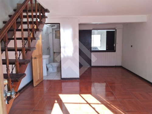 Casa En Arriendo De 3 Dorm. En Buín