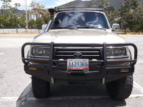 Toyota Autana .