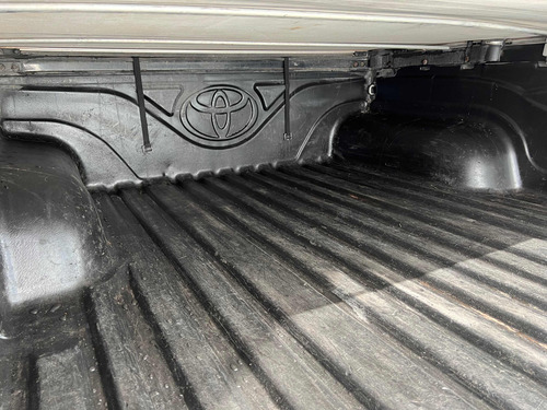 Toyota Hilux 3.0 Cd Srv Cuero 171cv 4x2