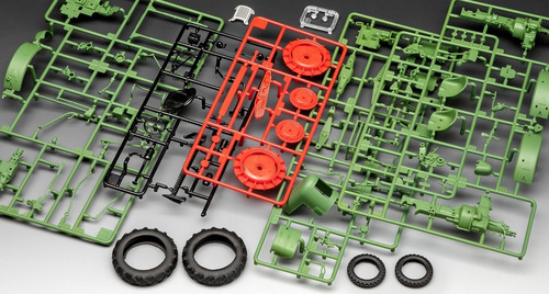 Trator Agrícola Fendt F20 Dieselrob 1/24 Kit Revell 67822