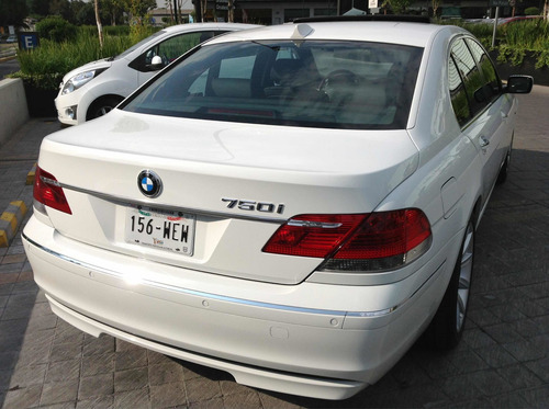 Imagen 2 de 8 de Bmw Serie 7 750i Individual