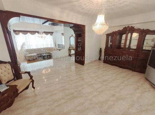 Imagen 7 de 30 de && Penthouse En Venta Al Este De Barquisimeto Lara Rah 23-23690 //invierta Seguro Con Rentahouse//