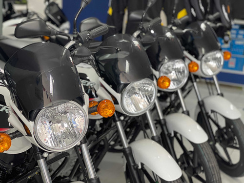 Imagen 1 de 14 de Bajaj Boxer 150 Ug