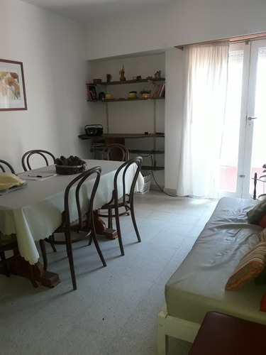 Imagen 10 de 14 de En Venta Departamento 4ambientes Frente Al Mar Con Cochera