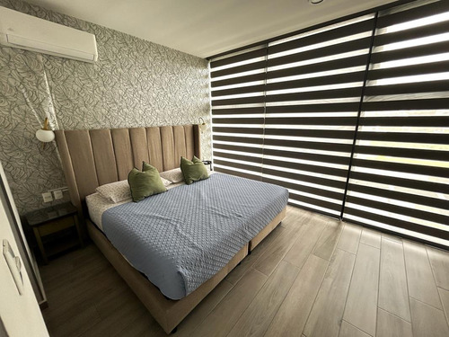Departamento En Venta/renta A La Entrada De Querétaro Totalmente Amueblado Condominio Motto.