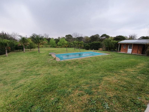 Imagen 11 de 19 de Casa Quinta, Dos Dormitorios Con Pileta En Barrio Abadia