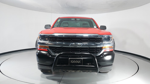 Chevrolet Silverado 1500 4.3 1500 CAB REG F V6 AT