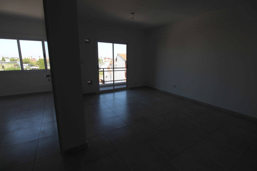 Imagen 10 de 12 de Departamento 2 Amb Estrenar + Terraza Privada