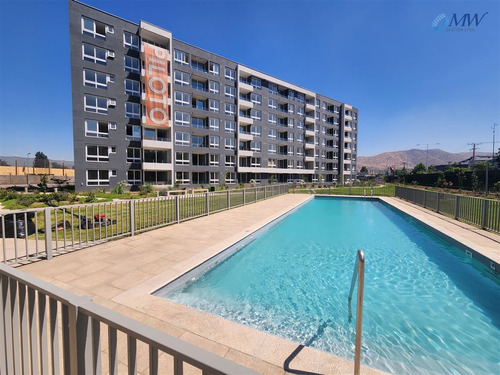 Departamento En Venta De 1d 1b. En Huechuraba. Sin Comisión