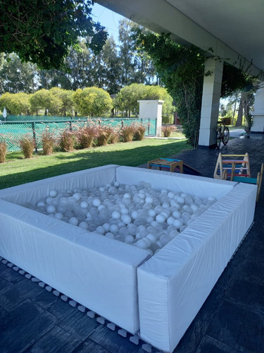 Alquiler Burbuja Inflables Blancos Castillo Cumples Eventos