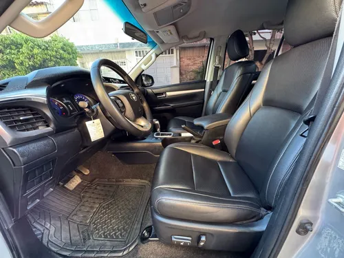 Toyota Hilux 3.0 Srv