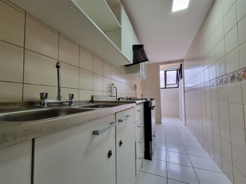 Departamento En Venta De 2 Dorm. En Ñuñoa