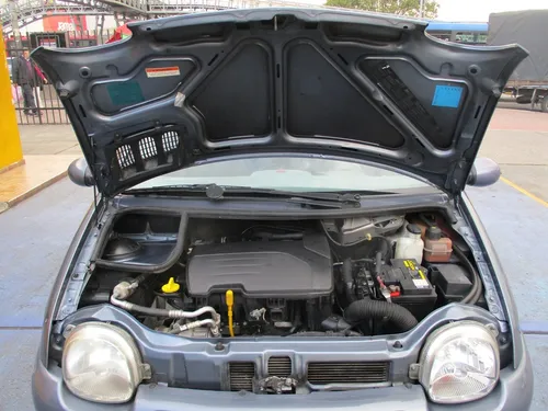 Renault Twingo DYNAMIQUE 1200CC MT AA