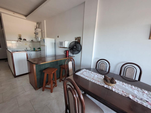 Departamento Frente Al Mar En Venta En Costa Del Este (1296)