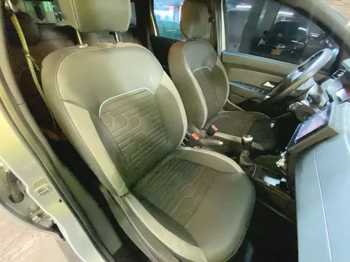 Renault Duster 1.3 Intense Mt 4x4