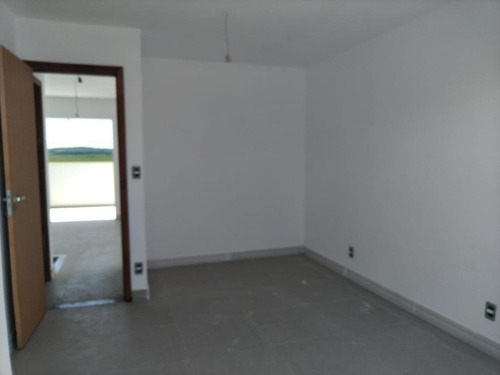 Apartamento Em Jardim Atlântico Leste (itaipuaçu), Maricá/rj De 67m² 2 Quartos À Venda Por R$ 250.000,00 - Ap946166