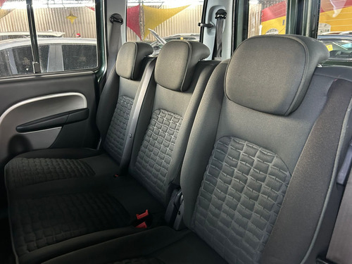 Fiat Doblo Fiat Doblò Adventure 1.8 6L (Flex)