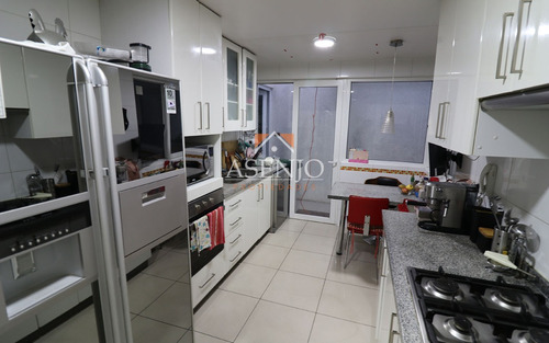 Linda Y Cómodos Espacios, Condominio Excelente Sector!