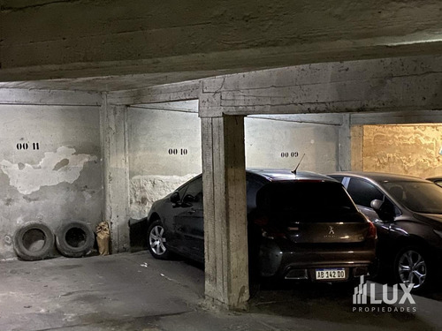 Imagen 6 de 12 de Venta Cochera Zona Centro Rosario España Al 1000 En Planta Baja