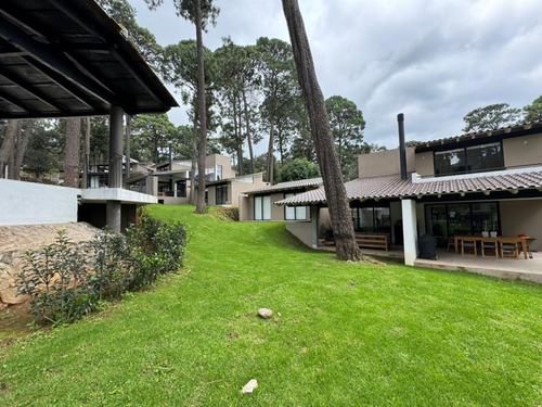 Casa En Condominio En Venta En Avándaro