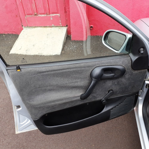 Chevrolet Corsa Sedan Millenium 2002 5 Portas 1.0