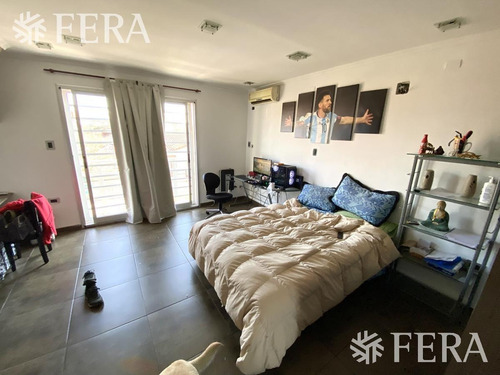 Imagen 18 de 23 de Venta De Galpón, 3 Departamentos, Local Y Espacio Guardacoches En Quilmes Oeste