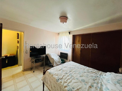Excelente Apartamento En Venta, Urb. Calicanto, Maracay, 25-18243 Mv