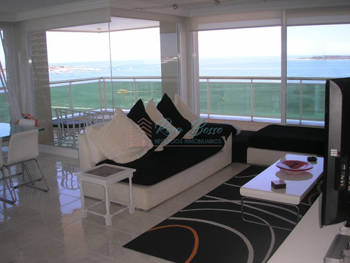 Apartamento En Mansa, 3 Dormitorios *- Ref: 1935