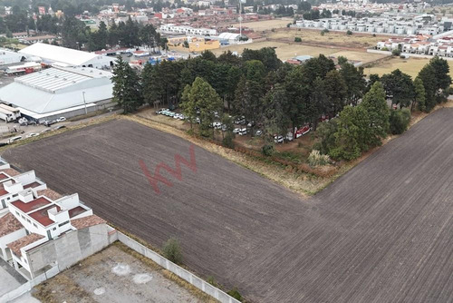 Terreno Para Desarrollo De Vivienda, En Metepec Centro
