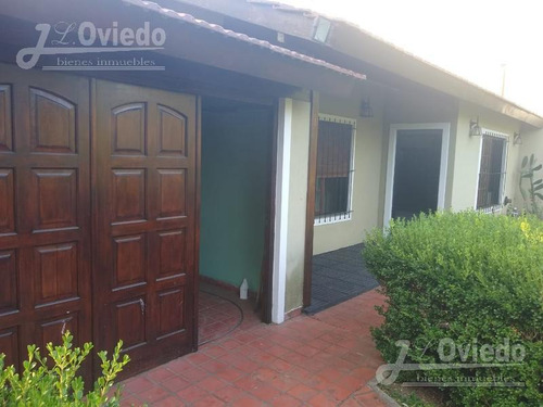 Hermosa Casa En Country En Pilar Con Pileta ****