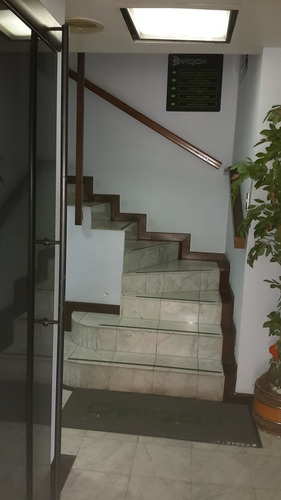 Imagen 4 de 22 de Se Vende Local 415m2 Los Palos Grandes 5191