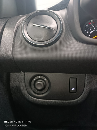 Renault Sandero 1.6 16v Intens