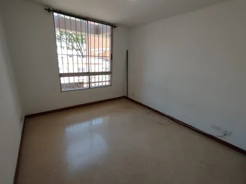 Arriendo Apartamento En Laureles