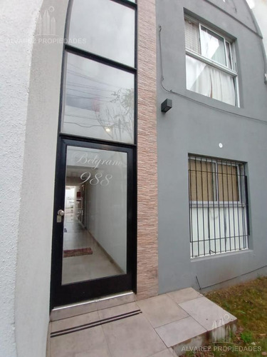 Imagen 2 de 18 de Departamento - Moron Sur