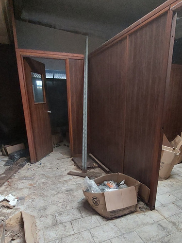 Imagen 3 de 9 de Local En Venta 120 M2