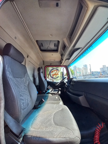 Imagem 7 de 11 de M Benz 1719 12/12 Carroceria 7,2m