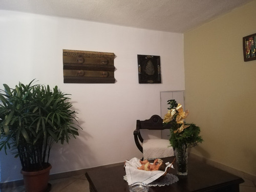 Imagen 3 de 27 de Lujosa E Impecable Casa En El Valorado Conjunto Terrazas Buenaventura I