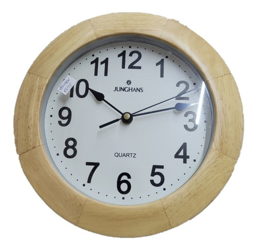 Reloj De Pared Con Base De Madera Junghans