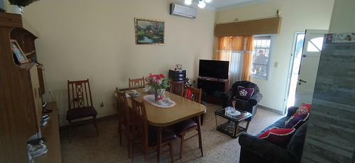 Casa En Venta En Lanús Oeste, Lanús, G.b.a. Zona Sur