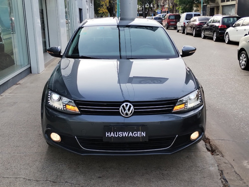 Volkswagen Vento 2.0 Sportline Tsi 200cv Dsg