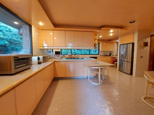 Imagen 11 de 30 de Casa Ubicada En Una Zona Exclusiva Al Sur De La Cdmx Junto Al Bosque De Tlalpan