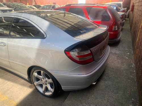 Imagen 4 de 8 de Mercedes-benz 220 220 Turbo Diésel