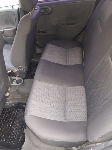 Imagen 5 de 5 de Chevrolet Corsa 2011 1.8 Gl Aa+da