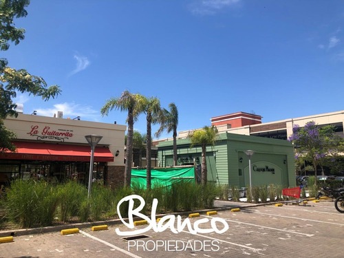 Imagen 7 de 16 de En Venta! Gran Oportunidad De Local Comercial En El Shopping Remeros Plaza - Tigre