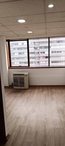 Venta Ofc. 1 Privado + Recepción Edificio Madison Vitacura