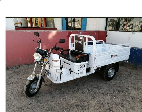 Imagen 2 de 4 de Motocarro Pickup 150 Cc, Sunl Asiento Corrido 2020