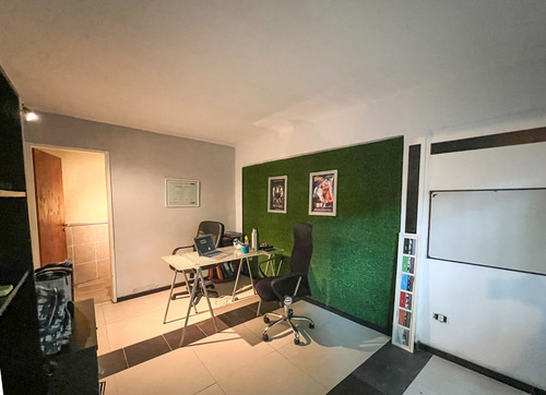 Galpón, Local. Oficina Y/o Vivienda En Venta En Guernica
