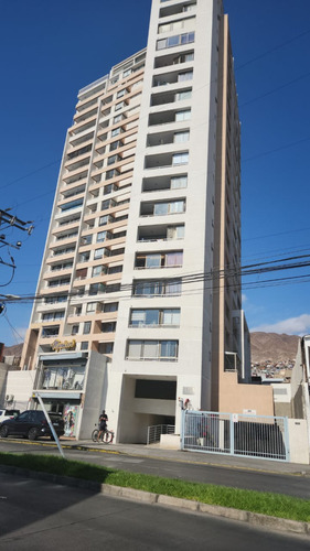 Arriendo Departamento Amoblado, A Pasos De Hospital Antiguo.